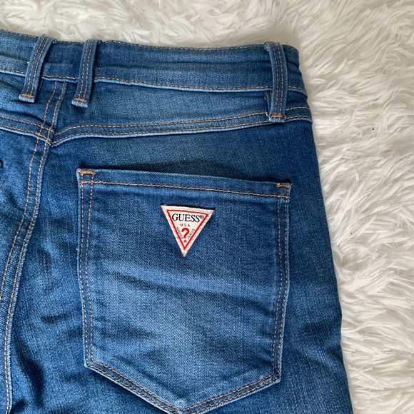 Guess 1981 high rise skinny jeans 👖 - Picture 6 of 6